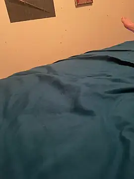 DilfSlut online show from 3, 5, 2026