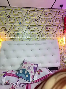 Ashly cutee online show from 24, 4, 2026