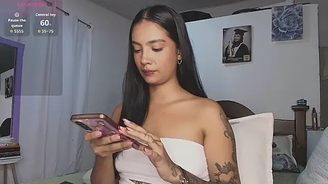 mia yireth online show from 17, 12, 2025