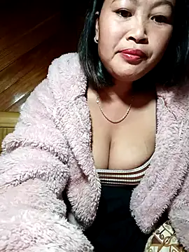 Snapshot of maycuc123 chatting on 21, 11, 2025 maycuc123 online show from 21, 11, 2025