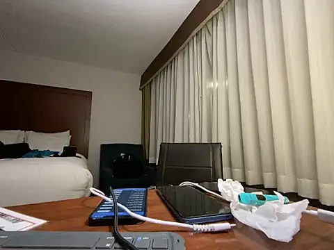 Snapshot of princesslivv chatting on 11, 2, 2026 princesslivv online show from 11, 2, 2026