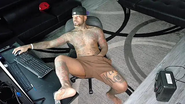 SLANGONDEMHOES online show from 10, 9, 2025