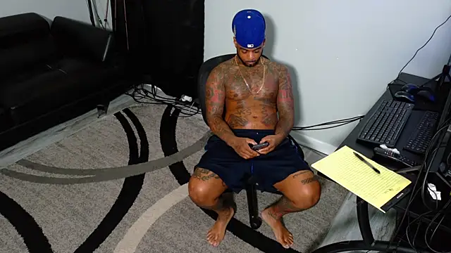 SLANGONDEMHOES online show from 24, 11, 2025