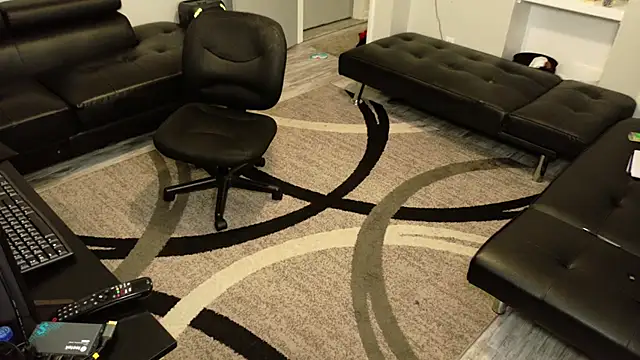 SLANGONDEMHOES online show from 2, 4, 2026