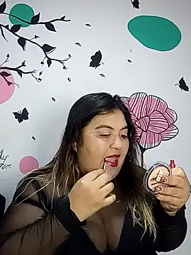 curvy diva  online show from 22, 10, 2025