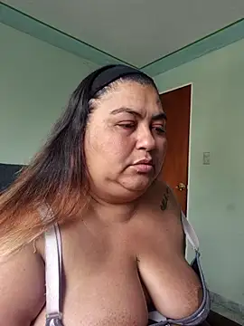 curvy diva  online show from 28, 2, 2026