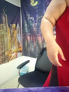 curvy diva  online show from 26, 4, 2026