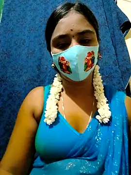 mini-queen online show from 2, 10, 2025