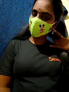 mini-queen online show from 3, 10, 2025