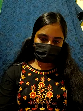 mini-queen online show from 18, 10, 2025