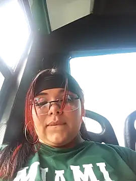 snow belle online show from 6, 10, 2025