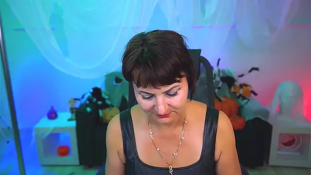 HelenBeler online show from 24, 10, 2025