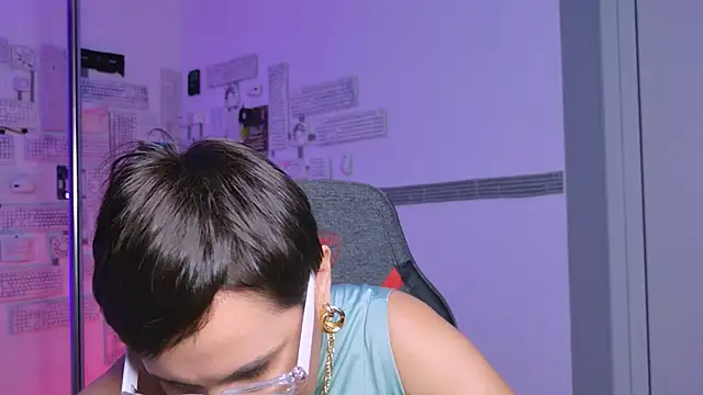 Snapshot of LauraDavidsons chatting on 13, 9, 2025 LauraDavidsons online show from 13, 9, 2025