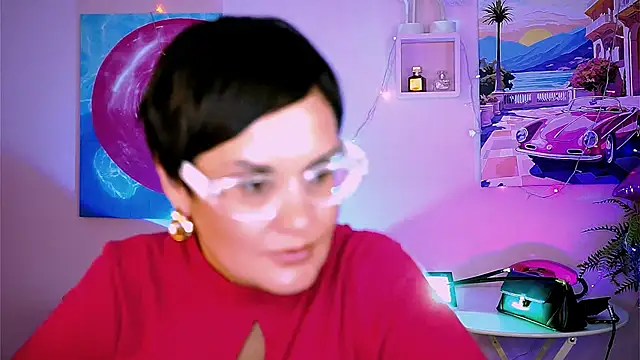 Snapshot of LauraDavidsons chatting on 26, 9, 2025 LauraDavidsons online show from 26, 9, 2025