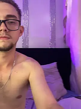 VeronicaSaenzx online show from 21, 4, 2026