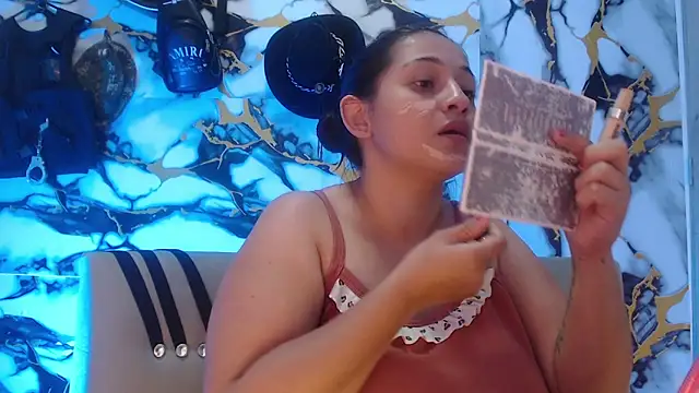 Snapshot of Alisson_Morgann chatting on 3, 6, 2026 Alisson Morgann online show from 3, 6, 2026