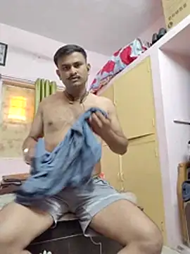 Snapshot of Frvgggghh chatting on 28, 11, 2025 Frvgggghh online show from 28, 11, 2025