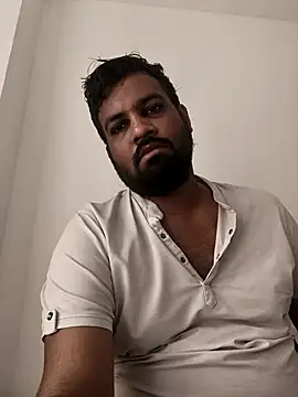 vinay smalldick online show from 24, 3, 2026