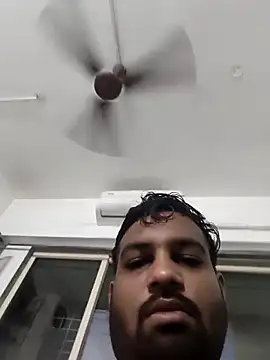 vinay smalldick online show from 20, 4, 2026