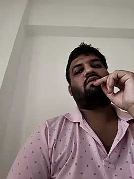 vinay smalldick online show from 23, 4, 2026