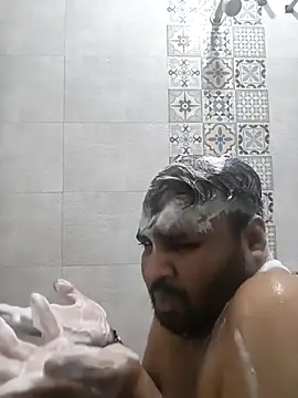 vinay smalldick online show from 24, 4, 2026