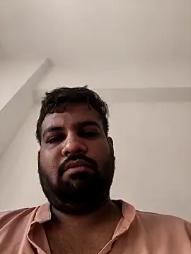 vinay smalldick online show from 28, 4, 2026