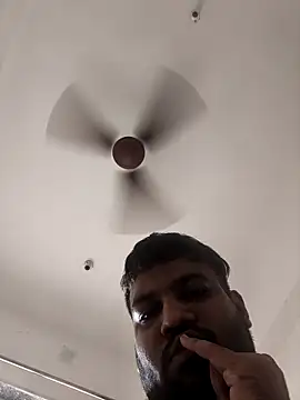 Snapshot of vinay_smalldick chatting on 15, 5, 2026 vinay smalldick online show from 15, 5, 2026