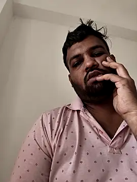 Snapshot of vinay_smalldick chatting on 15, 5, 2026 vinay smalldick online show from 15, 5, 2026