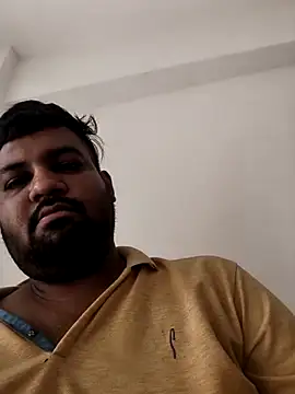 Snapshot of vinay_smalldick chatting on 18, 5, 2026 vinay smalldick online show from 18, 5, 2026