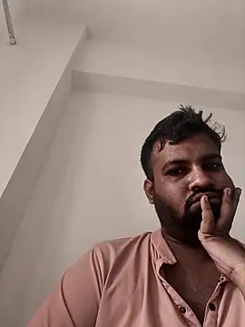 Snapshot of vinay_smalldick chatting on 22, 5, 2026 vinay smalldick online show from 22, 5, 2026