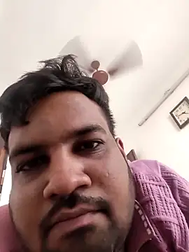 Snapshot of vinay_smalldick chatting on 30, 5, 2026 vinay smalldick online show from 30, 5, 2026