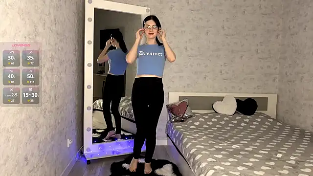 FakeLamb online show from 5, 11, 2025