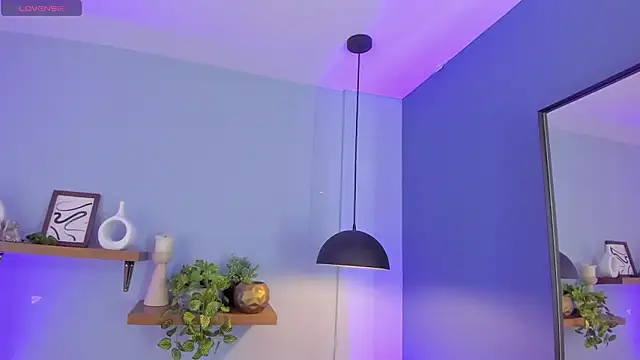 Cristalfoxy  online show from 12, 3, 2026