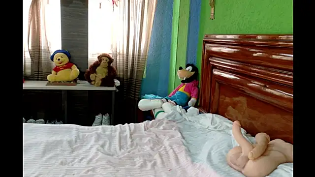  Charlize theron  online show from 27, 4, 2026