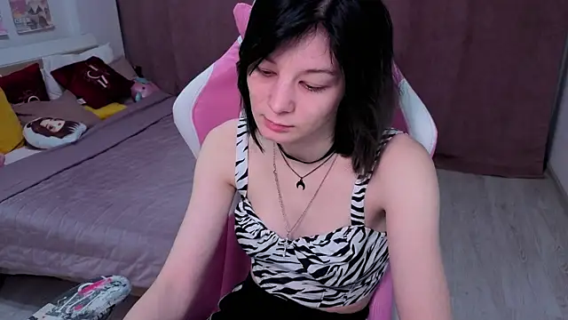 EllinEverly online show from 25, 2, 2026