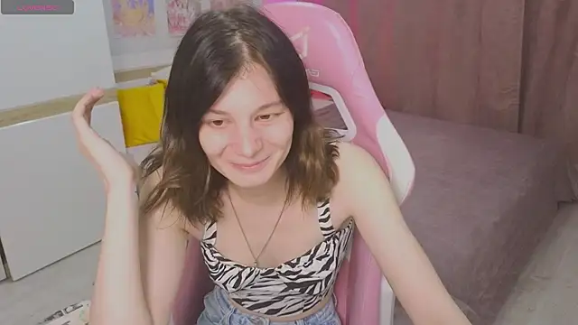 EllinEverly online show from 6, 6, 2026