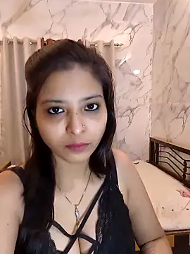 Snapshot of QUEEN-ADITI chatting on 5, 3, 2026 QUEEN-ADITI online show from 5, 3, 2026