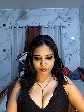 Snapshot of QUEEN-ADITI chatting on 6, 4, 2026 QUEEN-ADITI online show from 6, 4, 2026