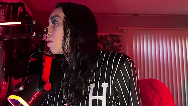 xoFrankie online show from 21, 4, 2026