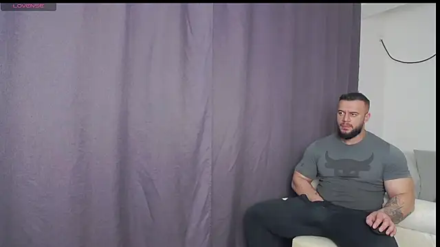 Snapshot of RickyMiami1 chatting on 30, 3, 2026 RickyMiami1 online show from 30, 3, 2026