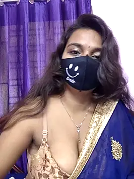 Snapshot of cutie_pei002 chatting on 17, 12, 2025 cutie pei002 online show from 17, 12, 2025