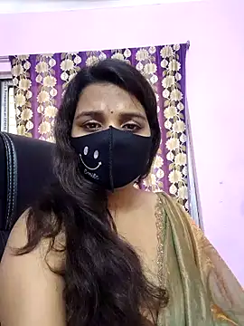 Snapshot of cutie_pei002 chatting on 24, 2, 2026 cutie pei002 online show from 24, 2, 2026