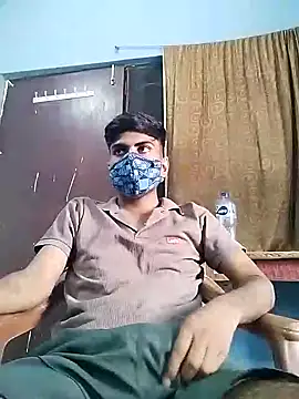 Snapshot of YourTarzan chatting on 29, 9, 2025 YourTarzan online show from 29, 9, 2025