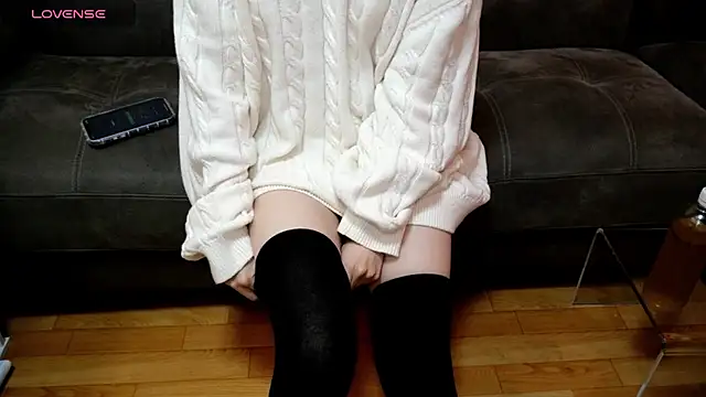 yua    chan online show from 26, 11, 2025