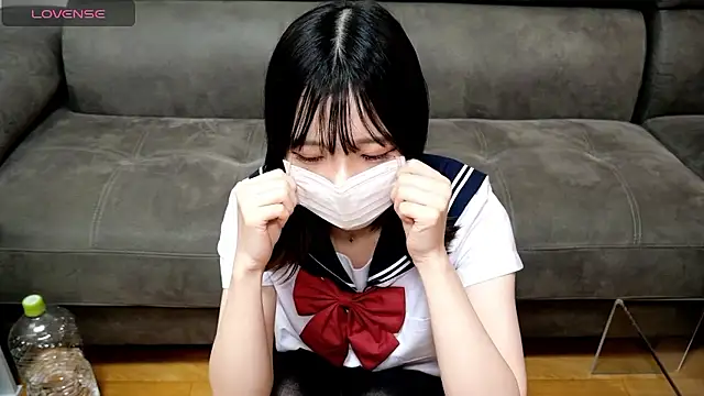 yua    chan online show from 28, 11, 2025