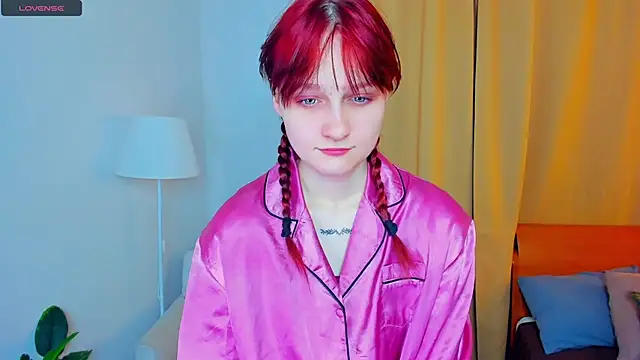 KatyKufel online show from 1, 11, 2025