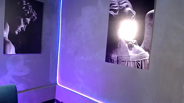 Snapshot of AliceFit_212 chatting on 19, 10, 2025 AliceFit 212 online show from 19, 10, 2025