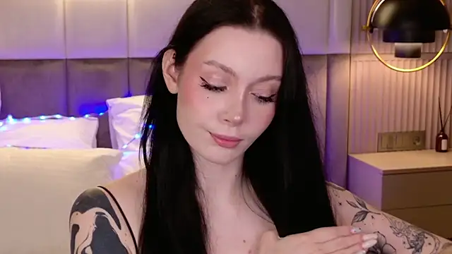 Goldy Stark online show from 9, 2, 2026