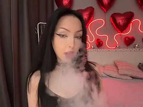 Lina Thornton  online show from 25, 7, 2026