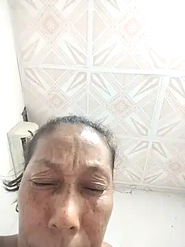 Naomi-Mature online show from 25, 9, 2025